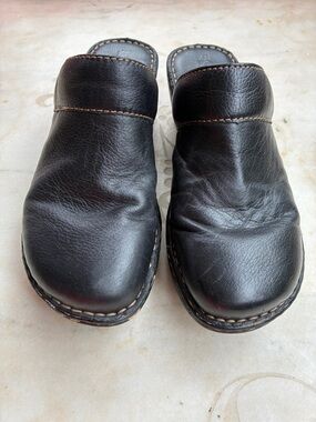 Born Women's Leather Slip-On Mules - Black W Sz 9